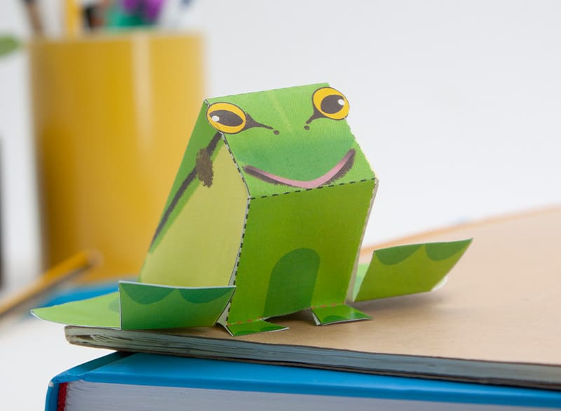 Loisirs créatifs : Ton paper-toy grenouille